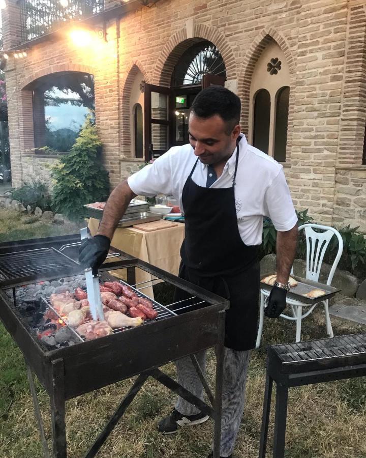 Hotel Lo Smeraldo Roccavivara 外观 照片